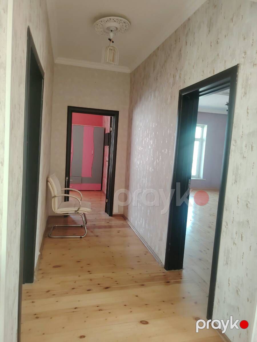 Satılır 4 otaqlı həyət evi/bağ evi 240 m² — Ev, villa, Bakı (7)