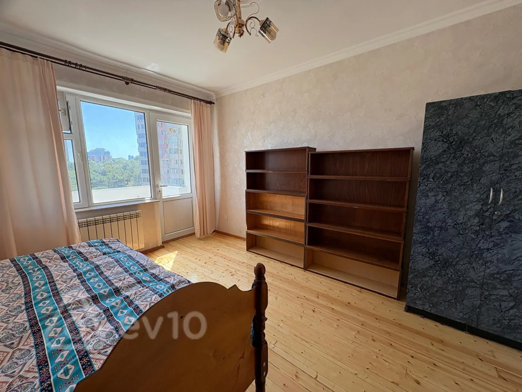 4 otaqlı mənzil, 100 m², Bakı, Səməd Vurğun küçəsi. — kirayə — Mənzil, Bakı (10)