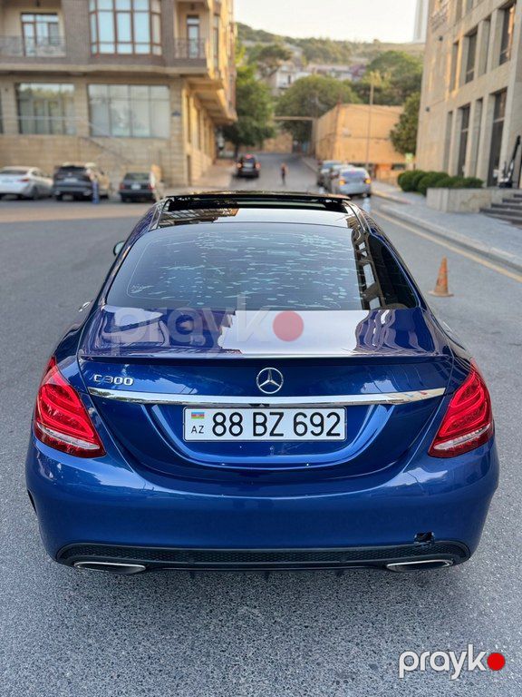 Mercedes C 300, 2.0 L, 2017 il, 138 000 km — Avtomobillər, Bakı (8)