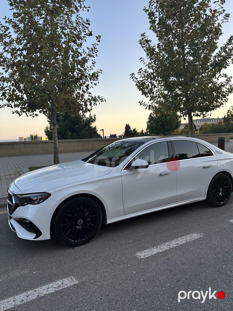 Mercedes E 300 4MATIC, 2.0 L, 2024 il, 18 280 km — Avtomobillər, Bakı (6)