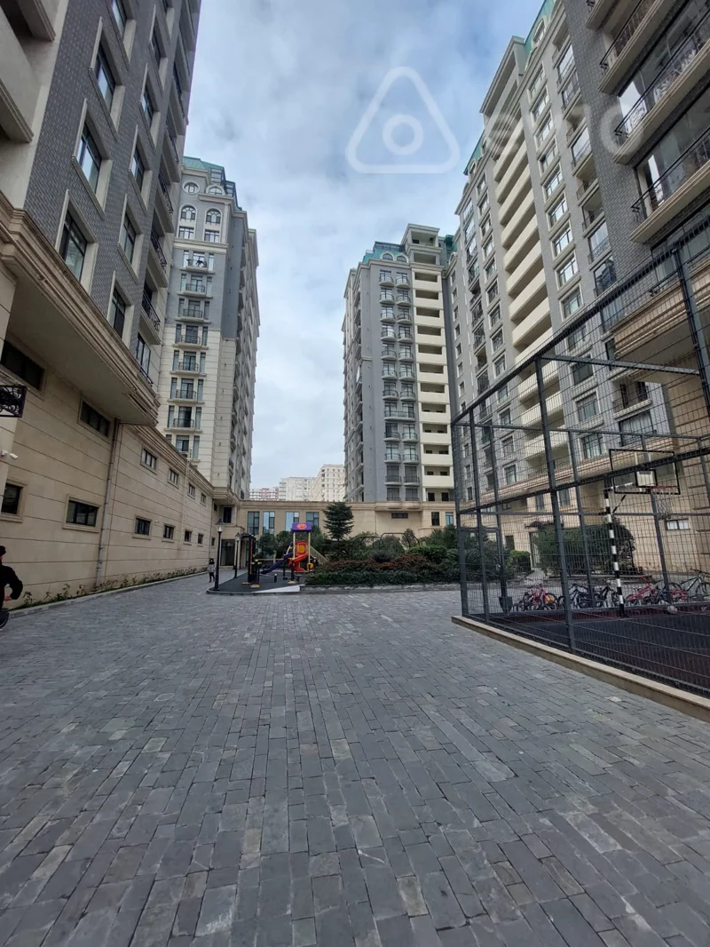 3 otaqlı mənzil, 115 m², Azadlıq pr — Bakı