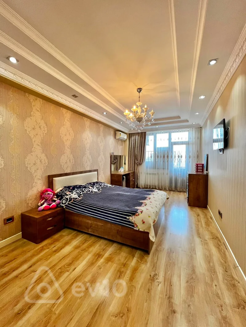 6 otaqlı mənzil, 267 m², Sarayevo kuc — Mənzil, Bakı (6)