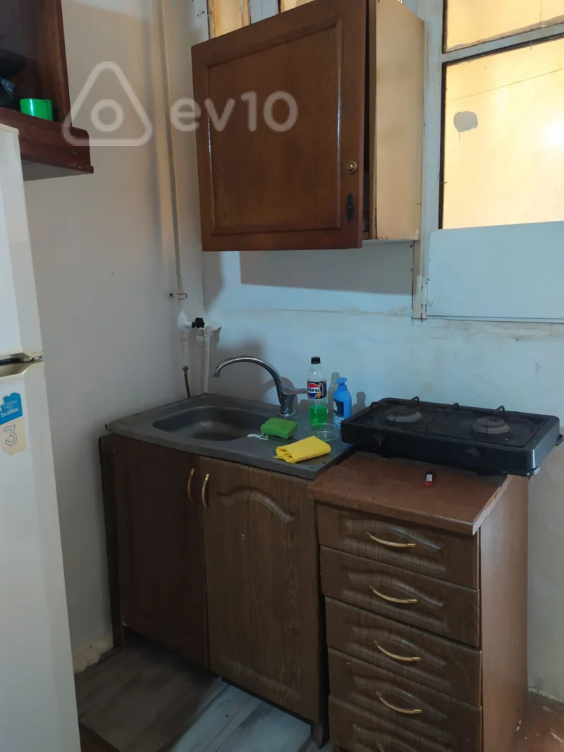1 otaqlı həyət evi, 19 m², Elmlər Akademiyası — kirayə — Ev, villa, Bakı (4)