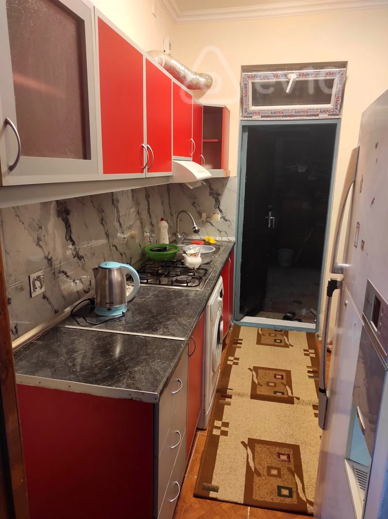 1 otaqlı həyət evi, 30 m², Yasamal rayonu Ümid Əkbərov küçəsi — kirayə — Ev, villa, Bakı (5)
