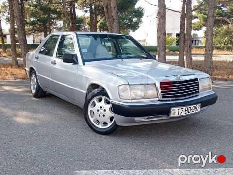 Mercedes 190, 1.8 L, 1992 il, 314 256 km