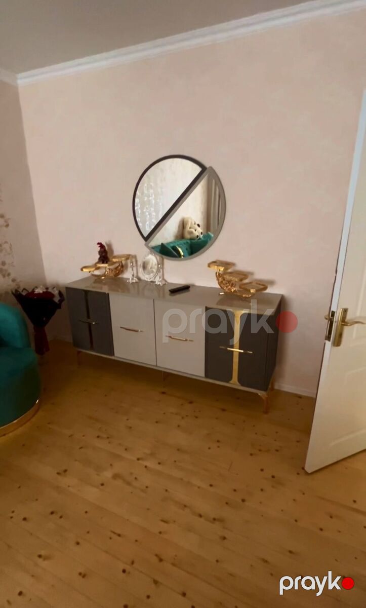 Satılır 4 otaqlı köhnə tikili 240 m² — Mənzil, Bakı (2)