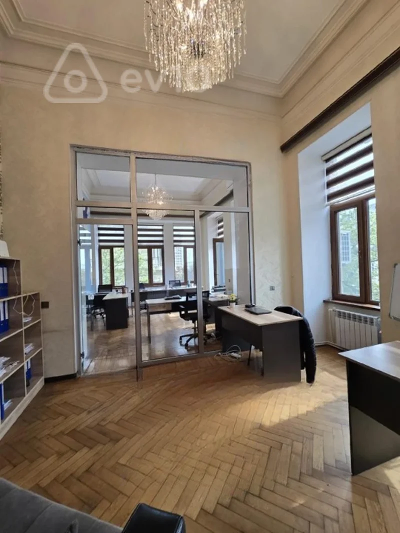 Obyekt, 200 m², Cəfər Cabbarlı küç. — kirayə — Əmlak, Bakı (2)