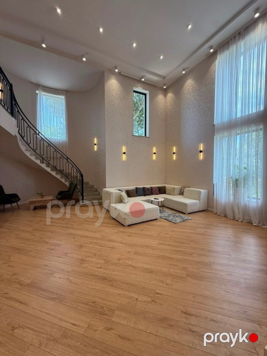 Satılır 10 otaqlı həyət evi/bağ evi 655 m² — Ev, villa, Bakı (5)