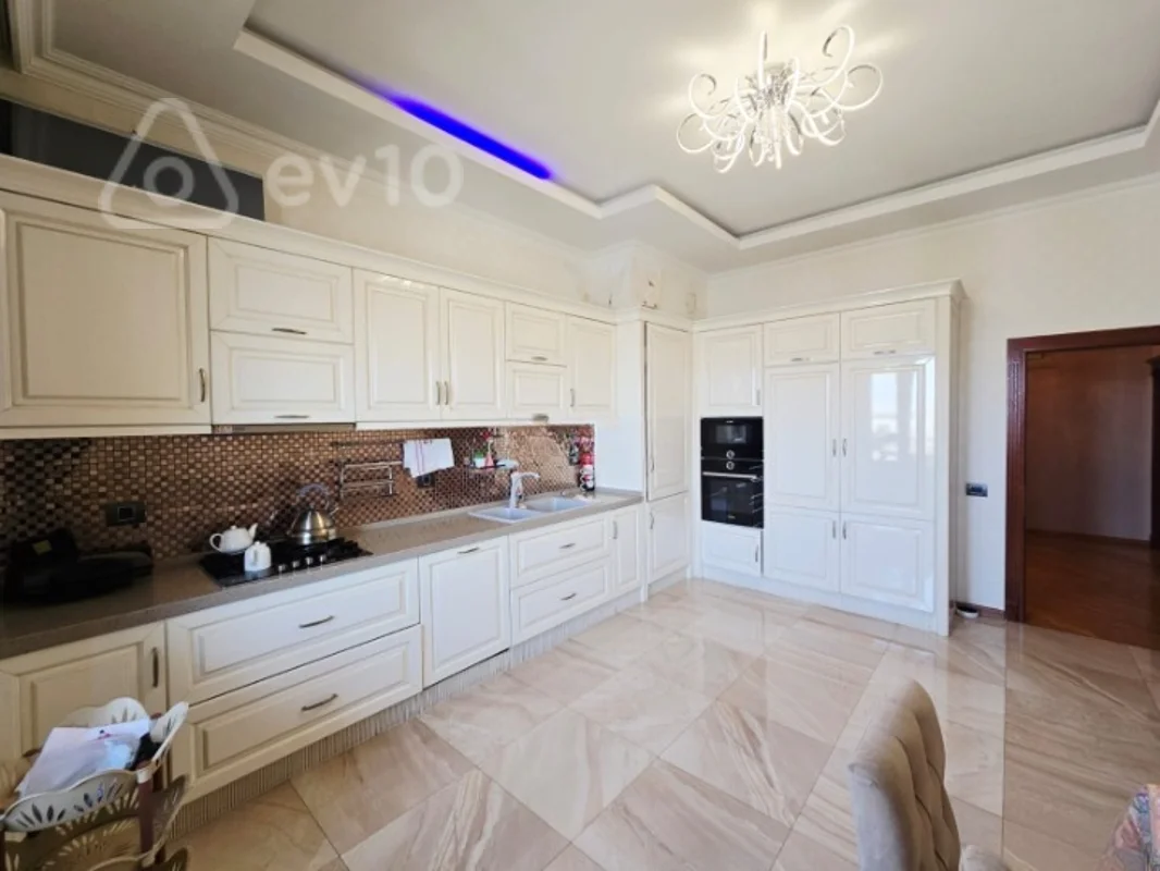 4 otaqlı mənzil, 178 m², Yusif Vəzi Çəmənzəmənli — Mənzil, Bakı (12)