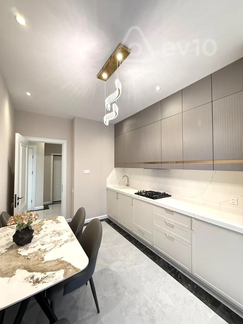 3 otaqlı mənzil, 113 m², Azadlıq prospekti — Mənzil, Bakı (9)