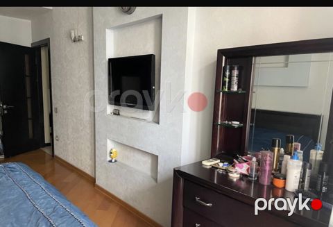 Mənzilin təsviri - Plan: geniş qonaq otağı, ayrıca mətbəx, yataq — Şamaxı