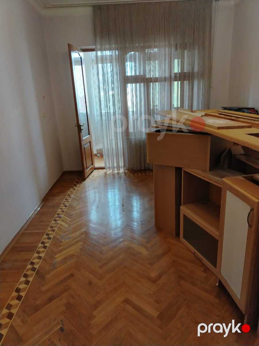 İcarəyə verilir 3 otaqlı köhnə tikili 80 m² — Mənzil, Bakı (11)