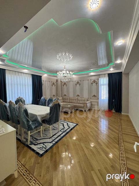 Satılır 3 otaqlı yeni tikili 130 m² — Bakı