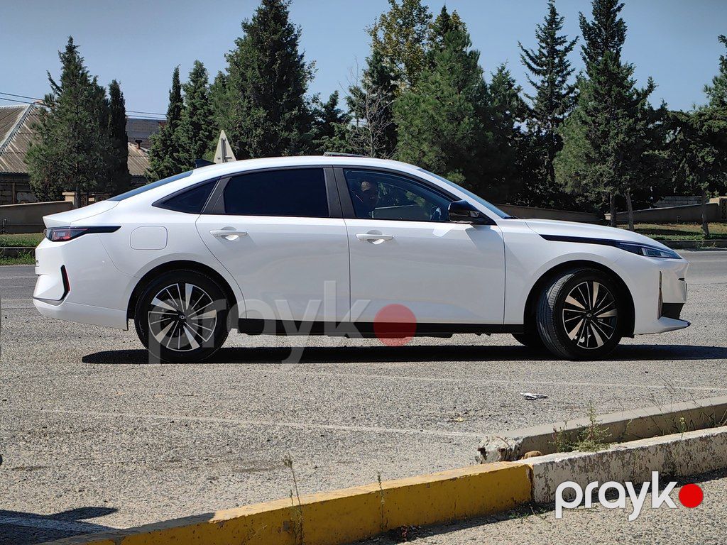 Changan Qiyuan A05, 1.5 L, 18.99 kWh, 2025 il, 37 000 km — Avtomobillər, Bakı (11)