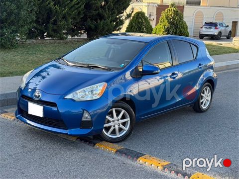 Toyota Aqua: 1.5 l 2014 il Hetçbek