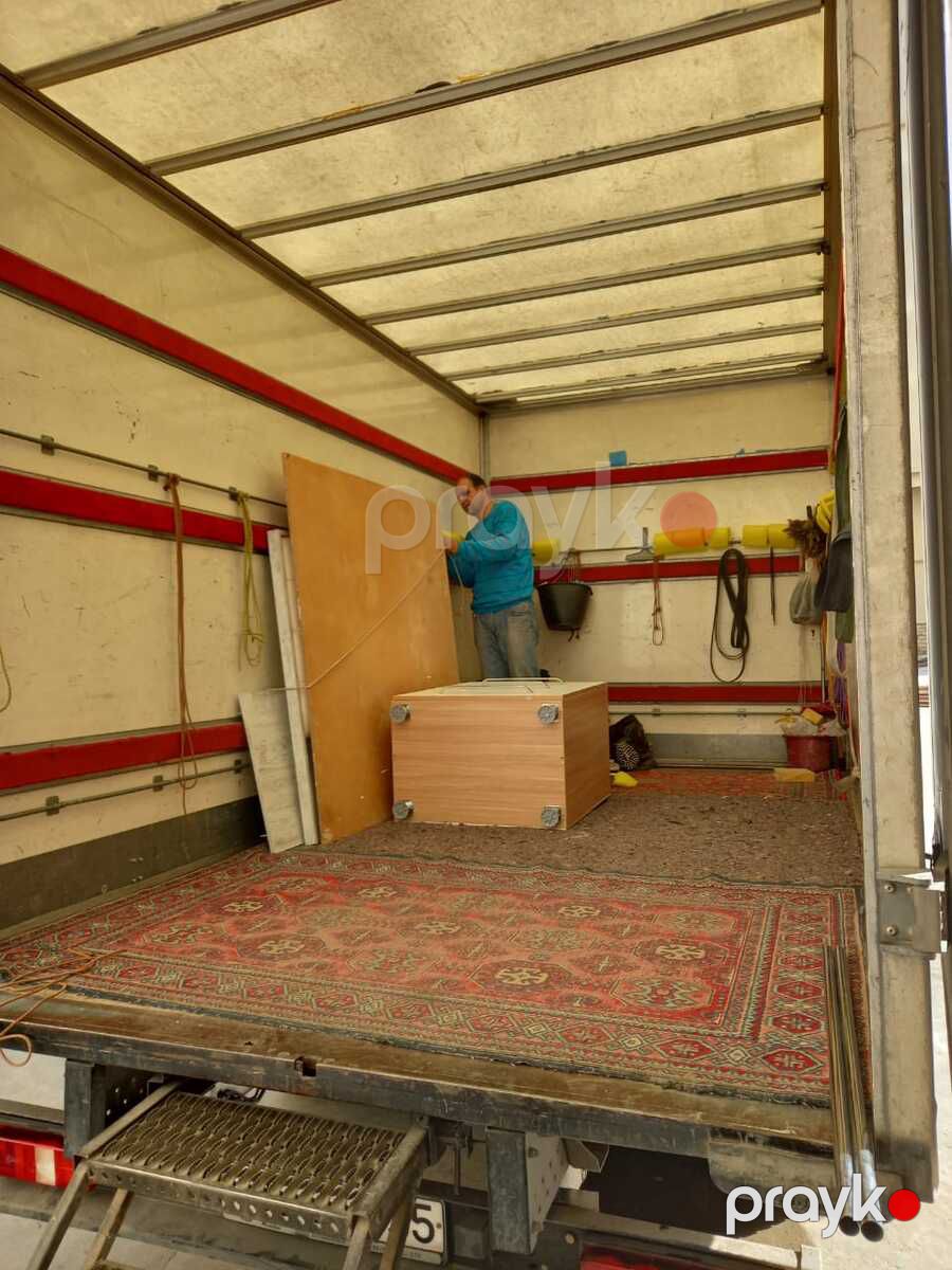 Yükdaşıma xidməti — Logistika, Bakı (2)