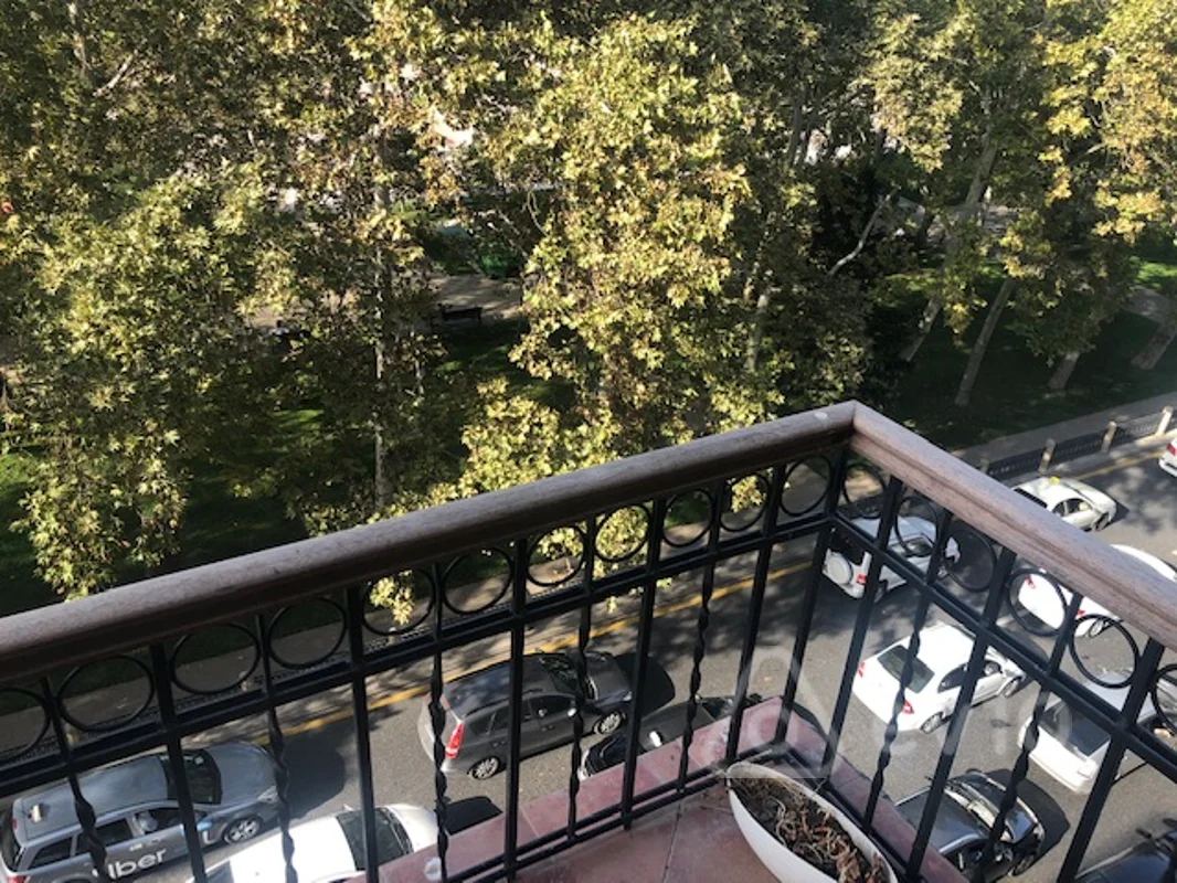 2 otaqlı mənzil, 65 m², Füzuli küçəsi — kirayə — Mənzil, Bakı (2)