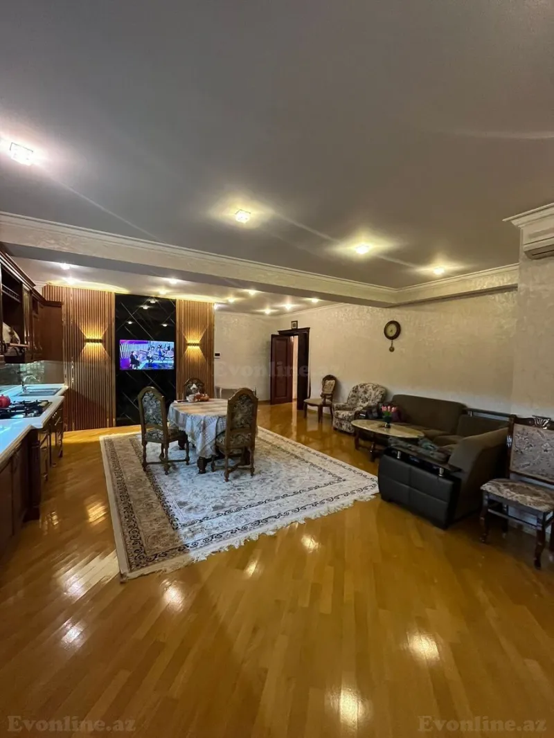Satılır 5 otaqlı Mənzil Yeni tikili 240 m² Bakı, Nəsimi r., Nizami m — Mənzil, Bakı (2)