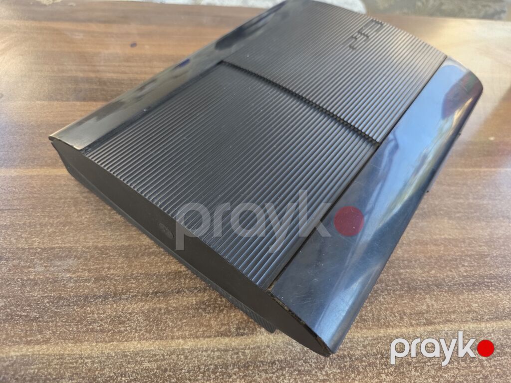 8 eded ps3 konsolu satilir her birinin ustunde 3 eded 2 ci el ps3 — Oyun konsolları, Digah (3)