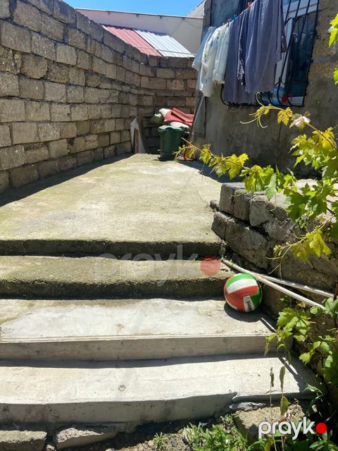 Həyət evi, Yeni Suraxanı qəs — Bakı