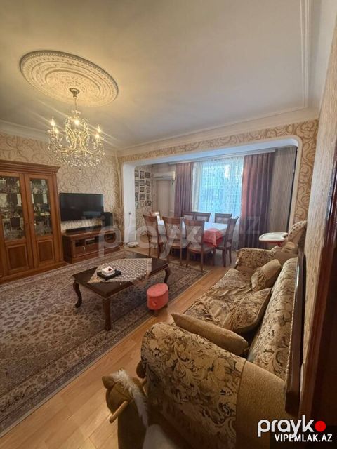 Sabunçu rayonunda 4 otaqlı Köhnə tikili Satılır, 110 m² — Bakı