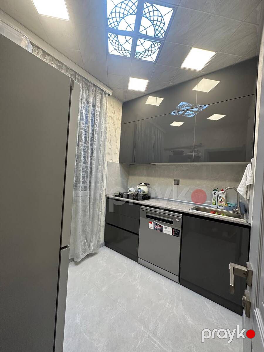 Satılır 2 otaqlı köhnə tikili 45 m² — Mənzil, Bakı (4)