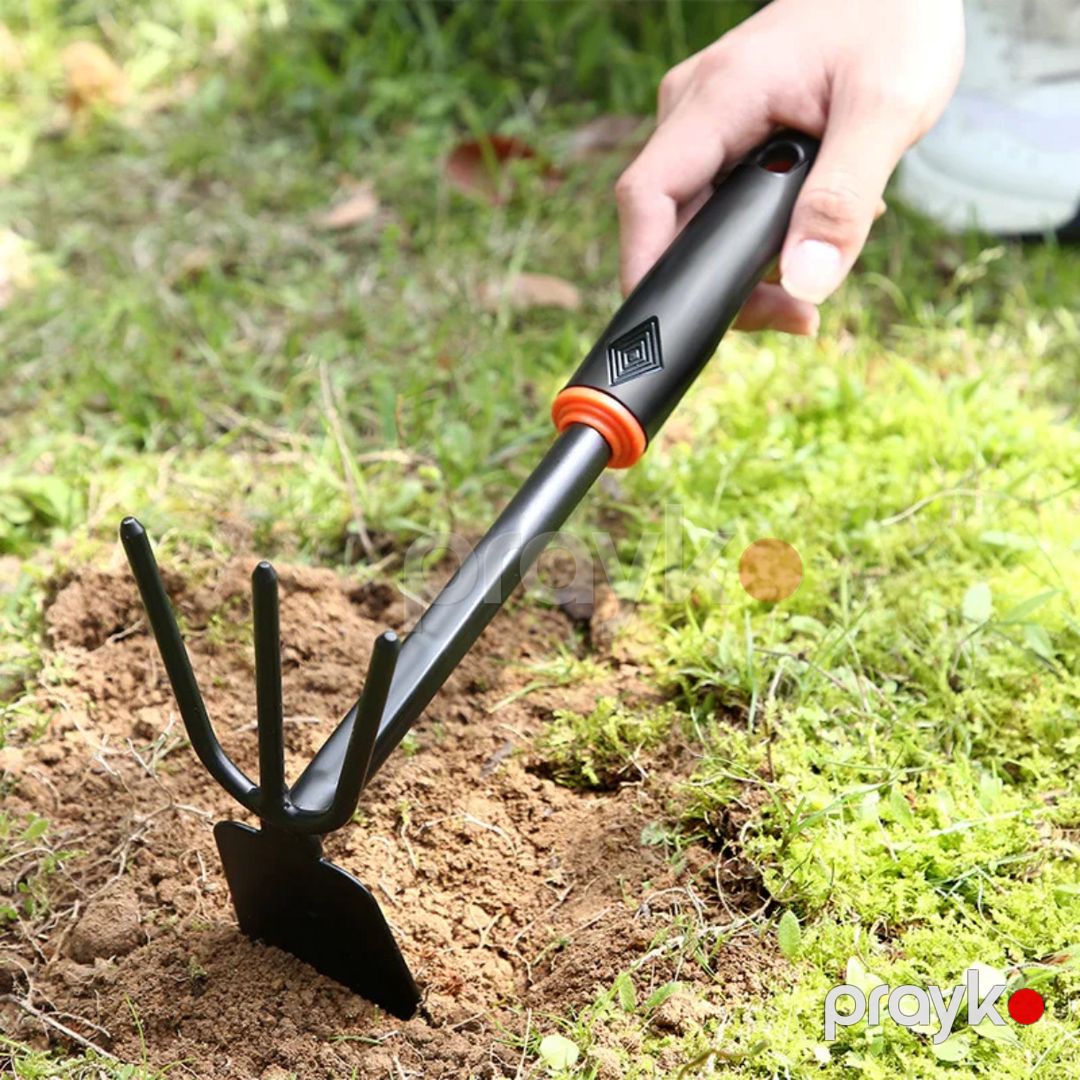 Dırmıq 2ww, plastik/metal, qara — Mallar, Bakı (2)