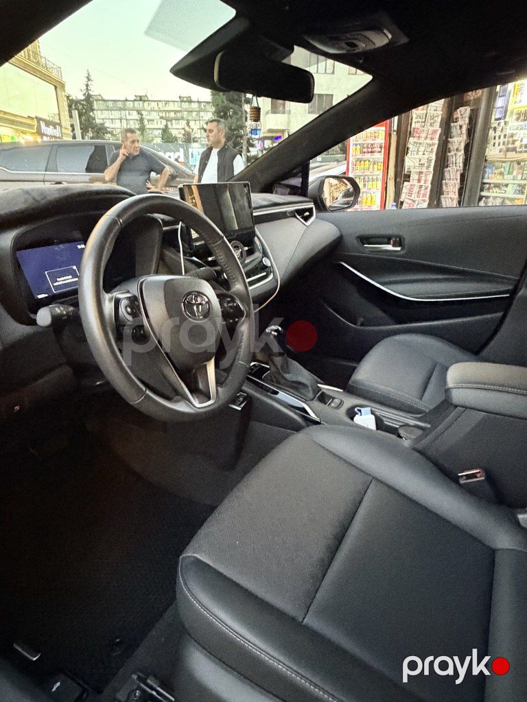 Toyota Corolla, 1.6 L, 2025 il, 9 000 km — Avtomobillər, Bakı (12)