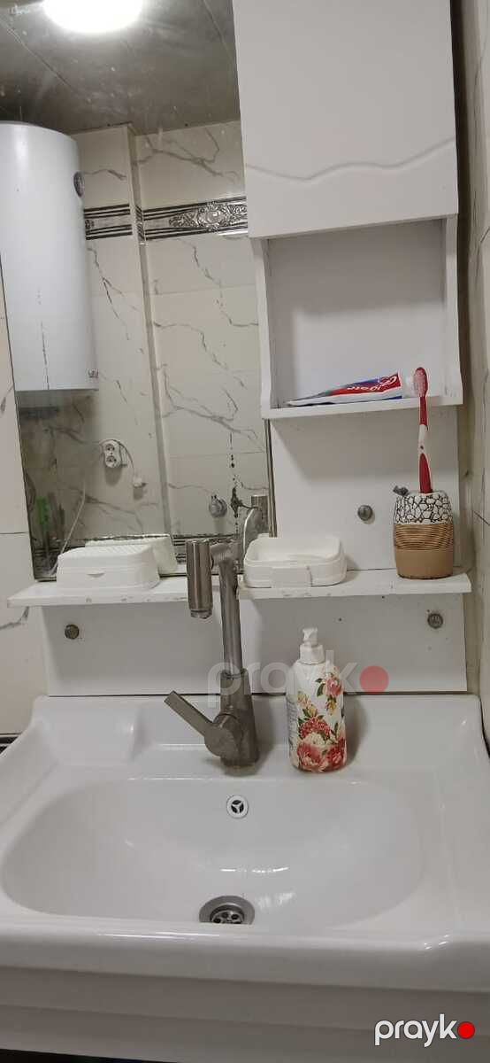 Satılır 2 otaqlı köhnə tikili 45 m² — Mənzil, Bakı (6)