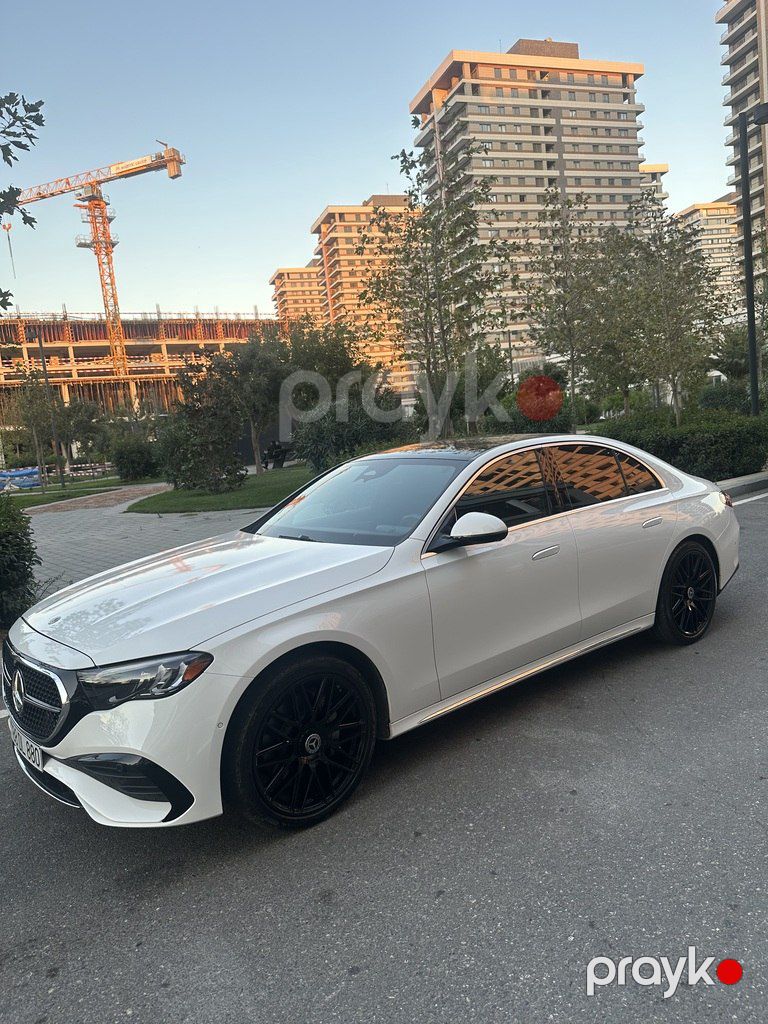 Mercedes E 300 4MATIC, 2.0 L, 2024 il, 18 280 km — Avtomobillər, Bakı (7)