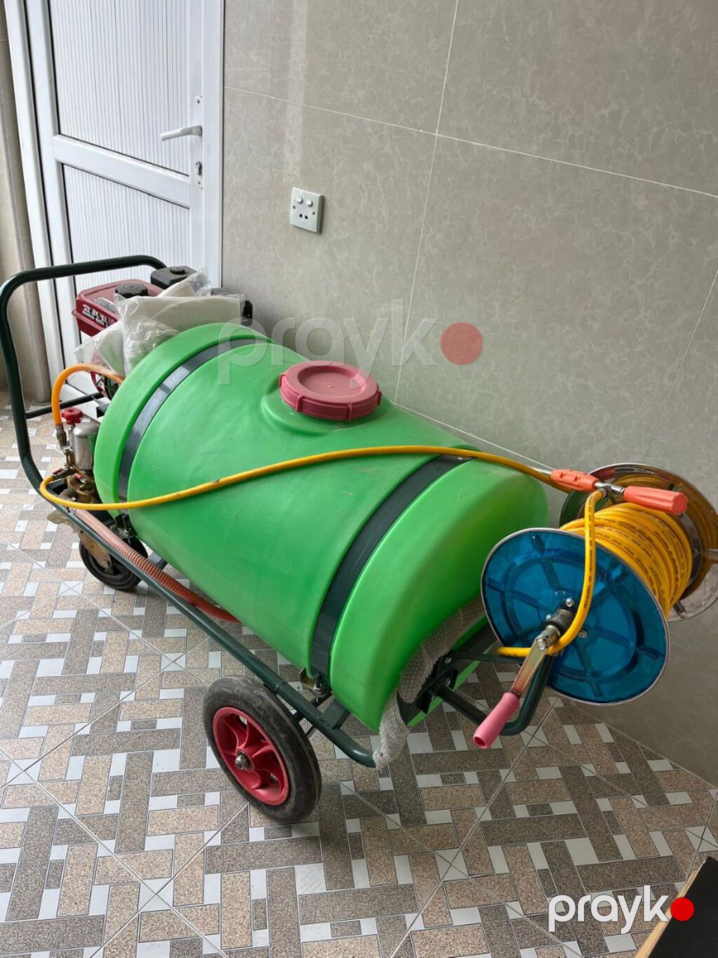 Bitkiler uchun sprey apparati. Yeni. Real alicilar elaqe saxlasin — Bitkilər, Bakı (4)