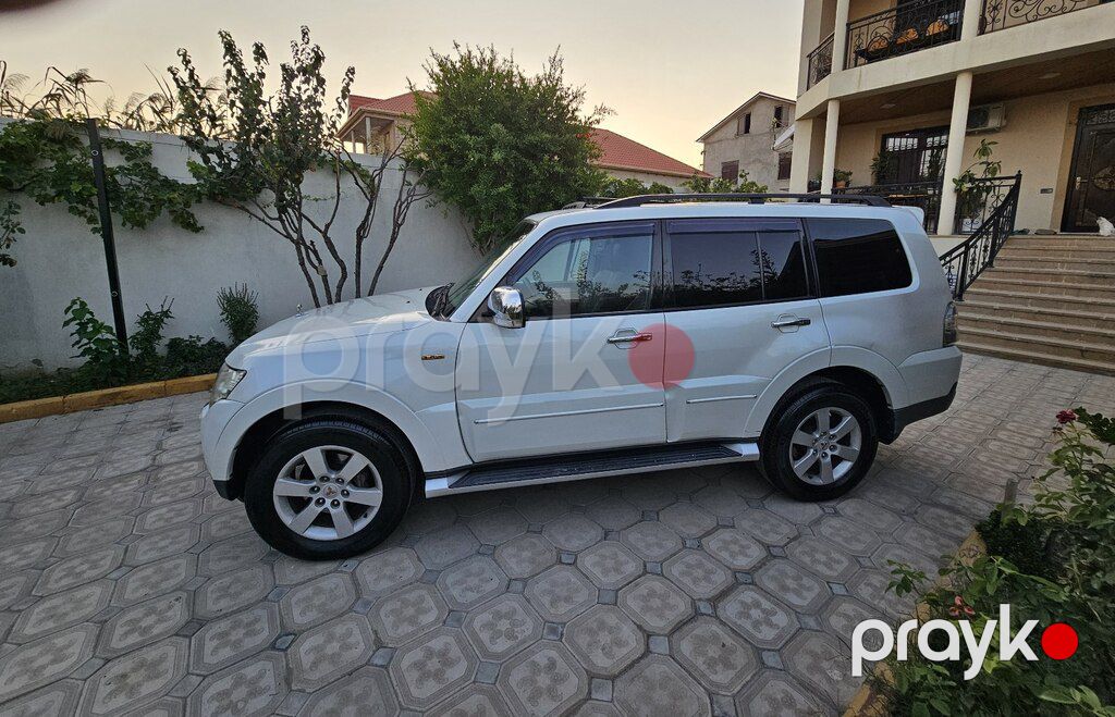 Mitsubishi Pajero, 3.8 L, 2007 il, 250 000 km — Avtomobillər, Bakı (3)