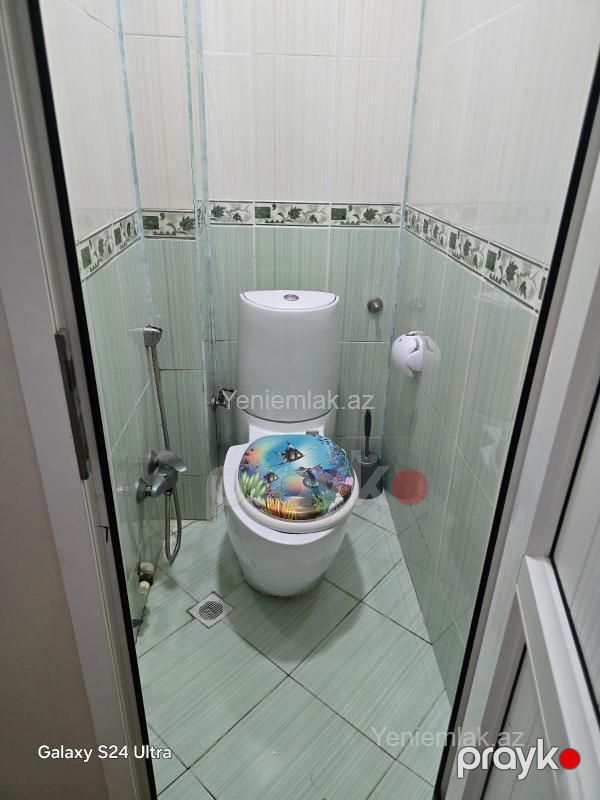 Satılır 3 otaqlı Bina evi menzil (Köhnə tikili), 70 m², 10-cu mikrorayon — Mənzil, Sumqayıt (9)