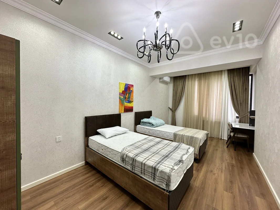 3 otaqlı mənzil, 125 m², 28 May mt. Azadliq pr — Mənzil, Bakı (8)