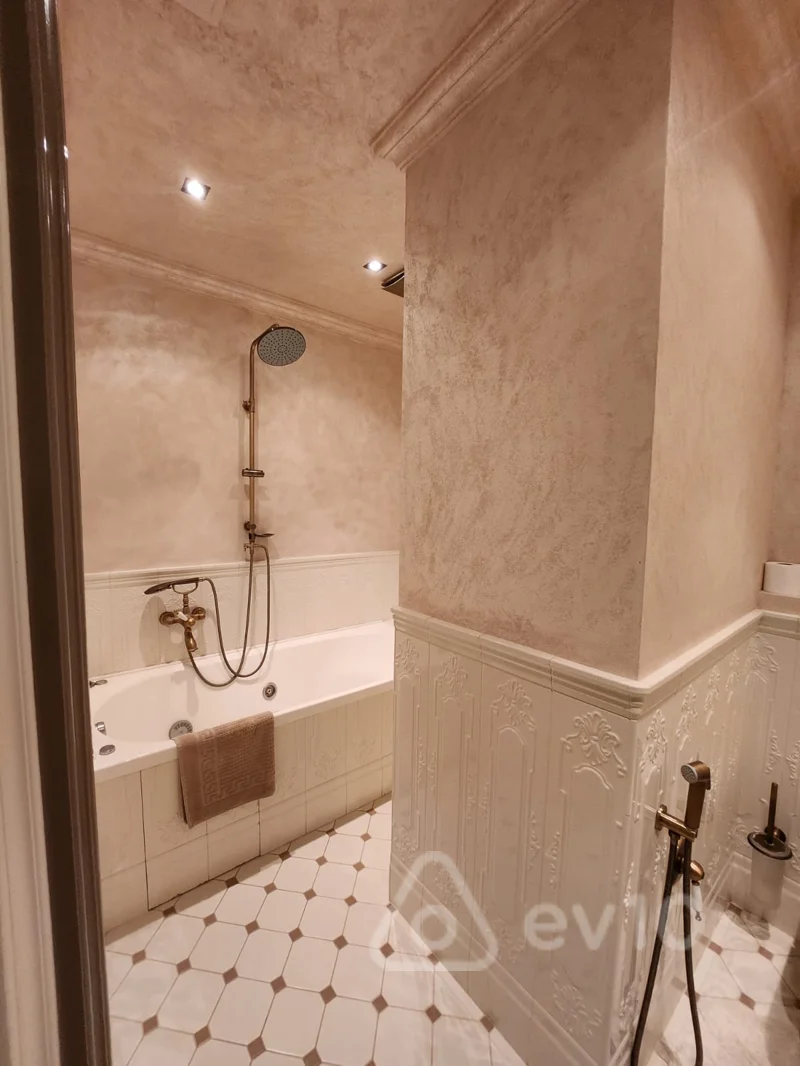 3 otaqlı mənzil, 220 m², Bakıxanov küç — kirayə — Mənzil, Bakı (2)