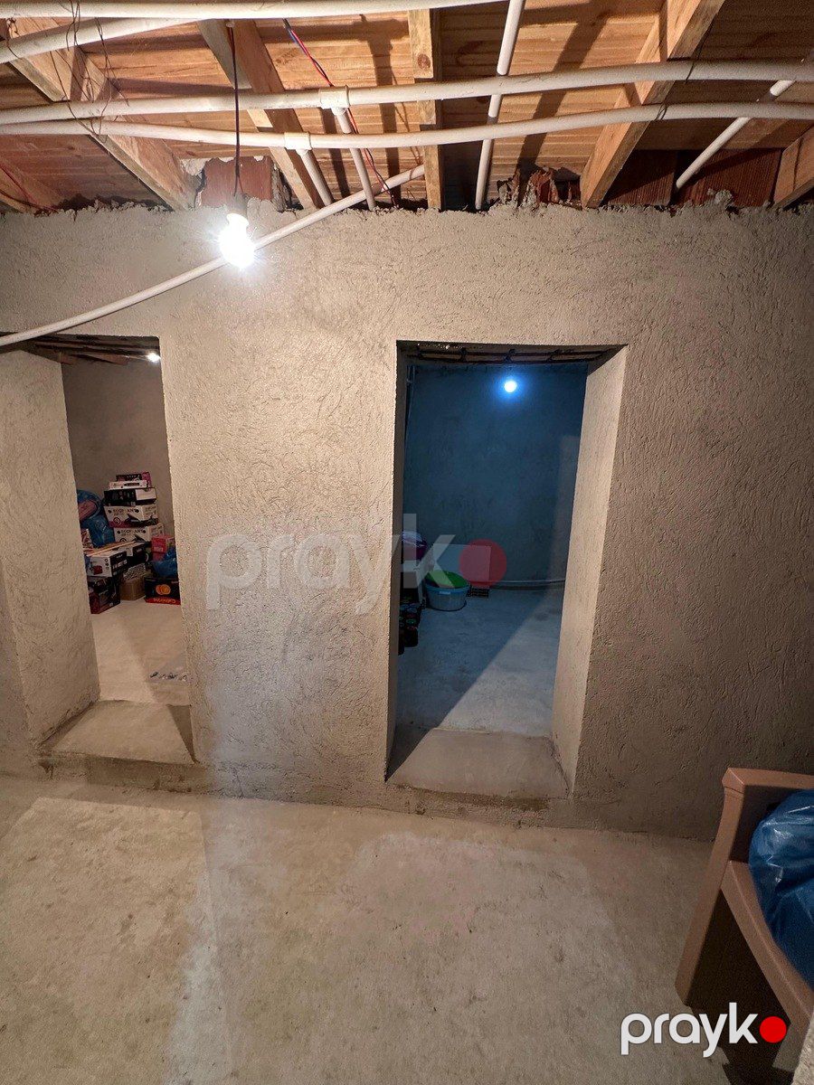 Həyət evi, Binəqədi qəs — Ev, villa, Bakı (10)