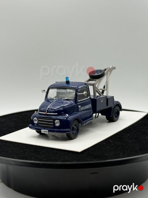 Fiat Evakuator 1:43 modeli — Bakı