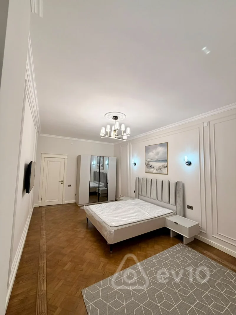 4 otaqlı mənzil, 235 m², 28may metrosunun yaxınlığı — kirayə — Mənzil, Bakı (6)