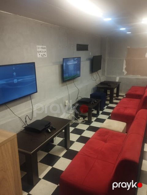 PlayStation klub avandalığı — Bakı