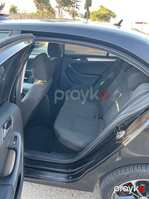 Volkswagen Jetta, 2.0 L, 2013 il, 336 211 km — Avtomobillər, Bakı (6)