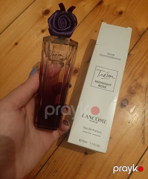 "Lancome Tresor Midnight Rose" ətri — Bakı