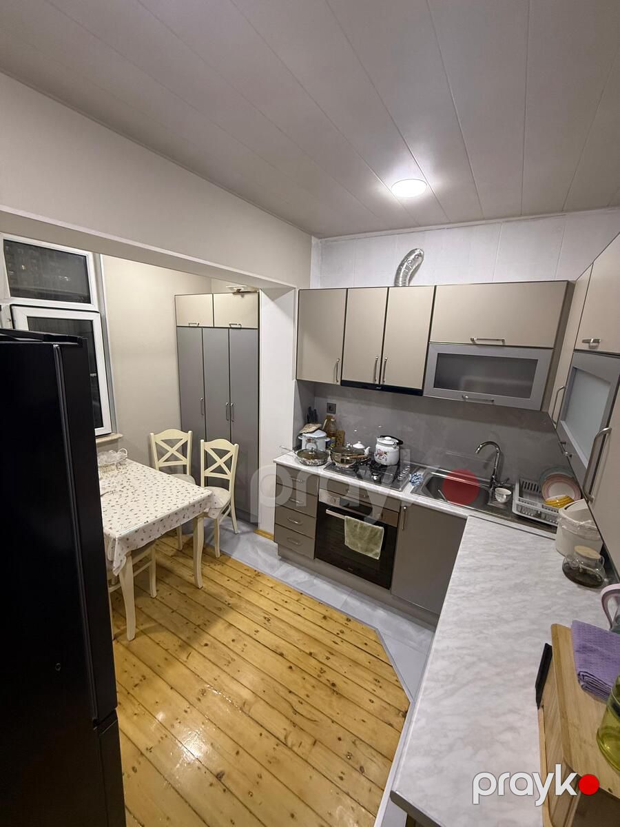 Satılır 5 otaqlı köhnə tikili 115 m² — Mənzil, Bakı (6)