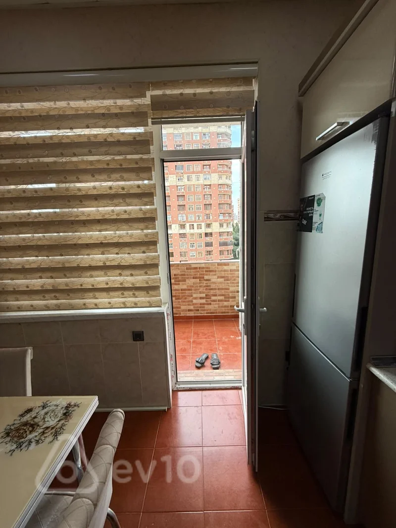 3 otaqlı mənzil, 125 m², Sübhi Salayev küçəsi — kirayə — Mənzil, Bakı (10)