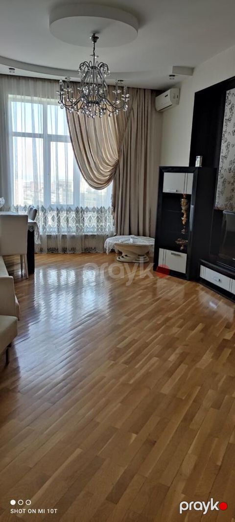 Satılır 3 otaqlı yeni tikili 90 m² — Bakı