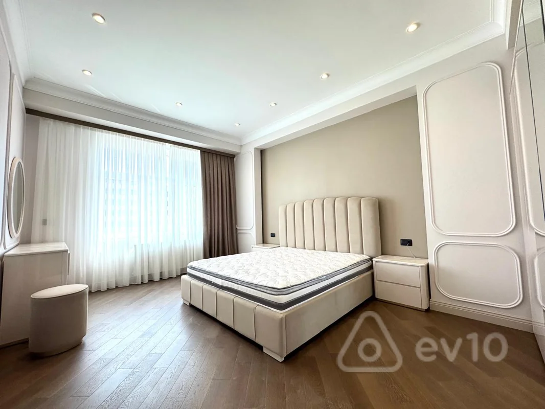 5 otaqlı mənzil, 275 m², Ağ Şəhər — kirayə — Mənzil, Bakı (4)