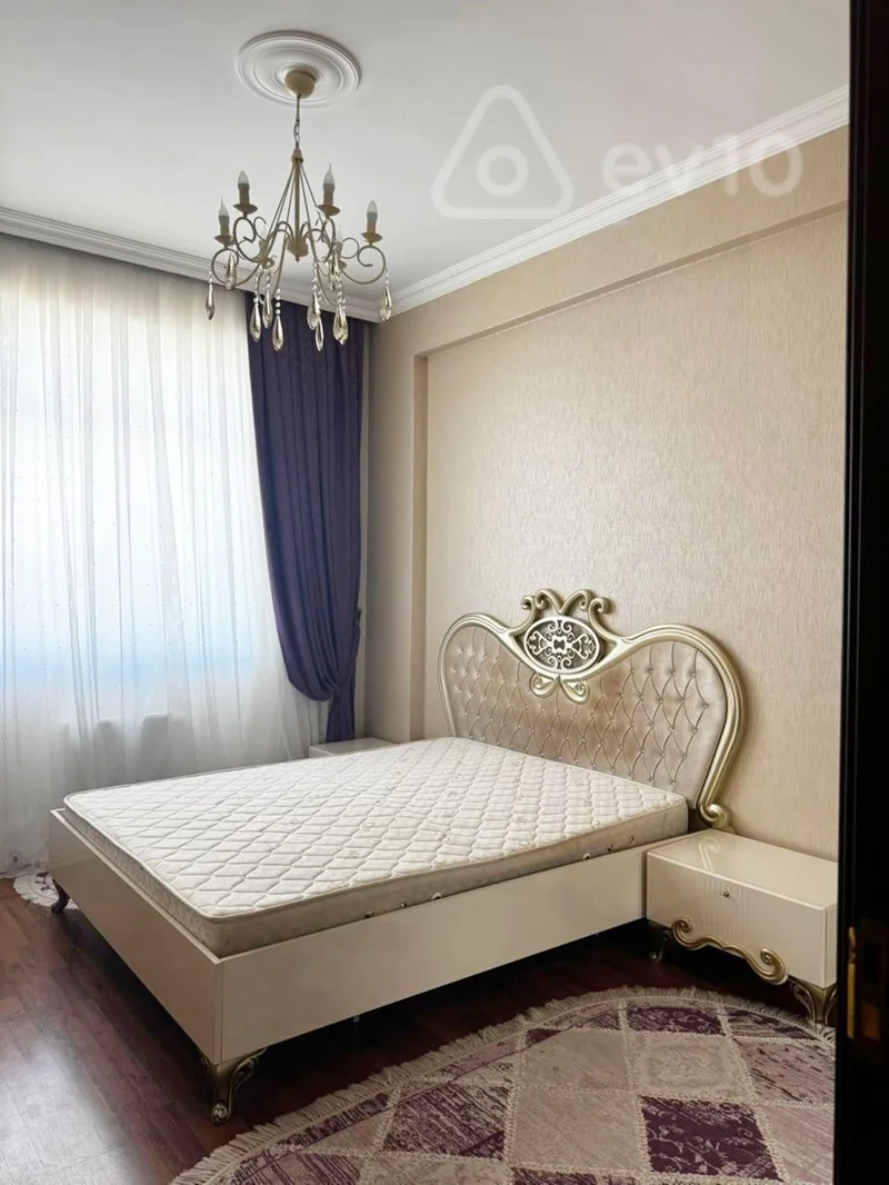 3 otaqlı mənzil, 85 m², Mustəqillik kuc. — kirayə — Mənzil, Bakı (4)