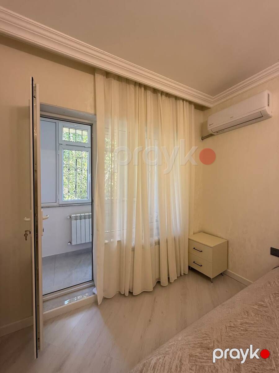 Satılır 4 otaqlı köhnə tikili 110 m² — Mənzil, Bakı (6)