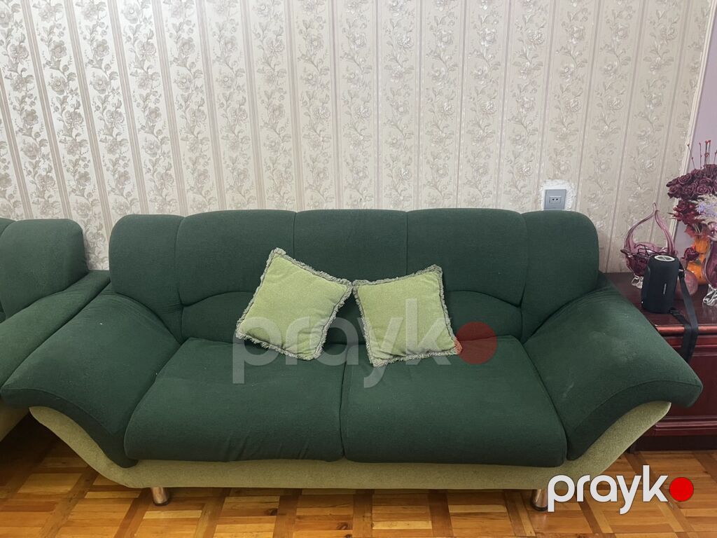 Yaşıl dəst: 3 nəfərlik divan + 2 ədəd iri kreslo - Rəng və material — Yumşaq mobilya dəstləri, Bakı (2)