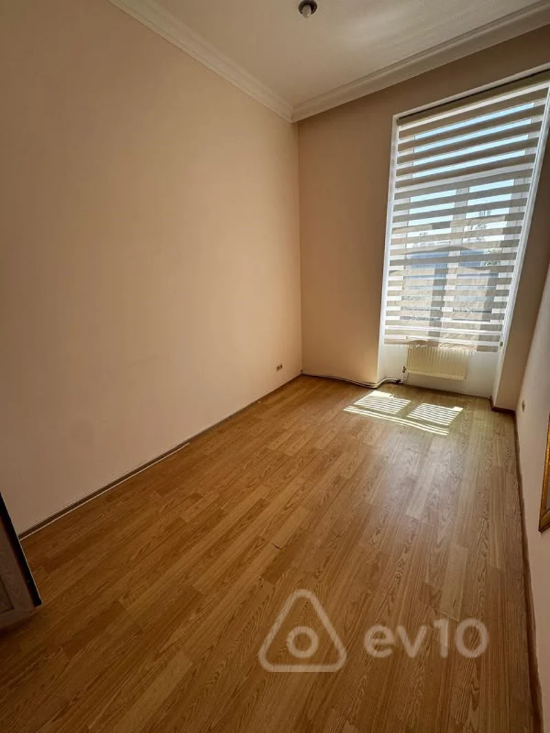 Obyekt, 140 m², Rəsul Rza küçəsi — kirayə — Əmlak, Bakı (5)
