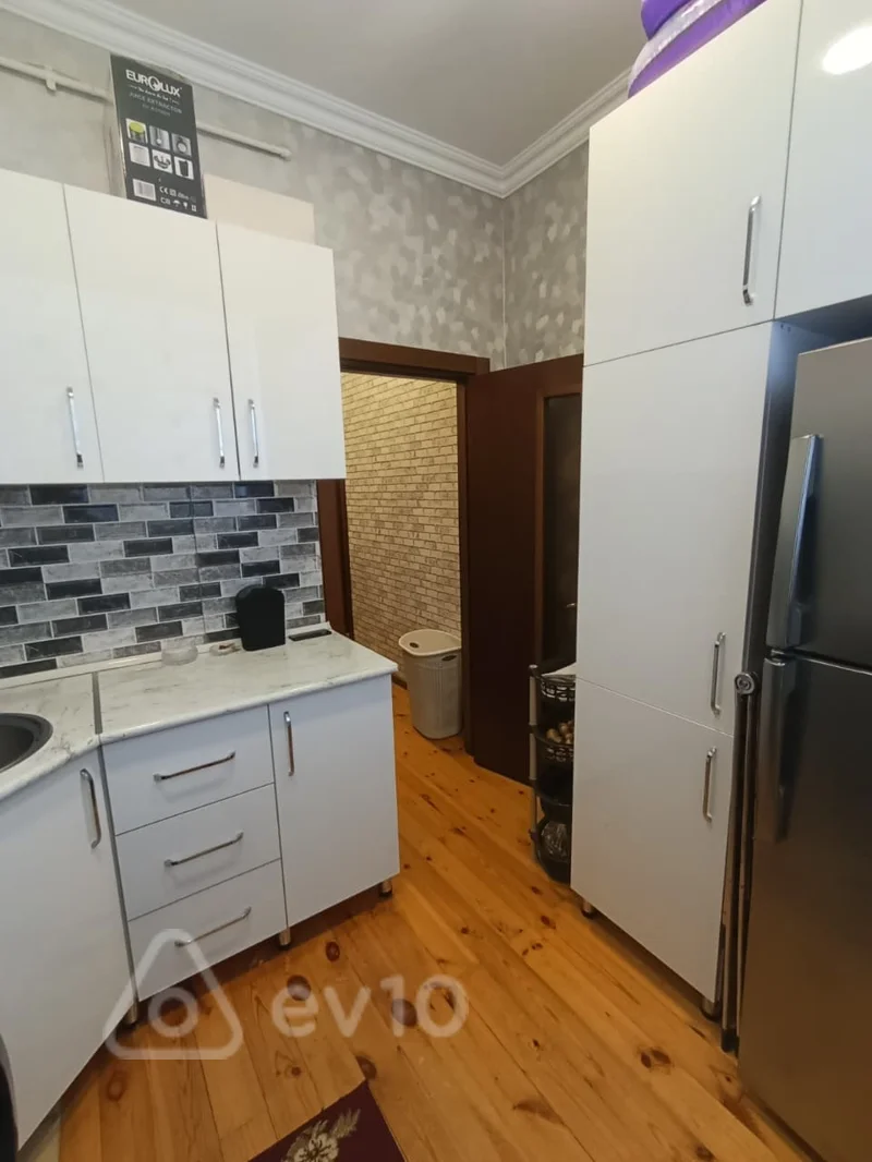 1 otaqlı mənzil, 33 m², Resulzade qes — Mənzil, Bakı (7)